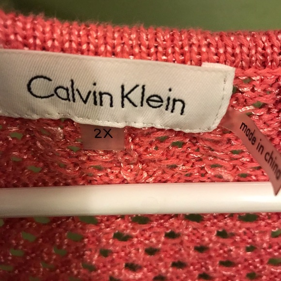Women’s heavy Calvin Klein’s sweater coral color - Picture 2 of 2